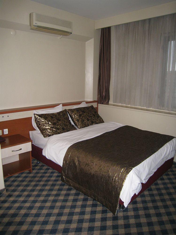 City Hotel Provincia di Provincia di Istanbul Esterno foto
