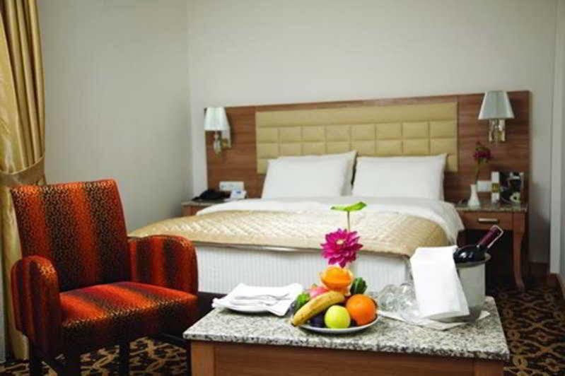 City Hotel Provincia di Provincia di Istanbul Esterno foto
